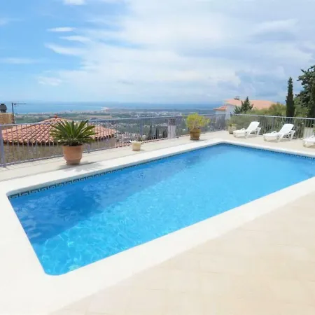 Ref 04 Maison En Location Piscine Et Vue Mer *